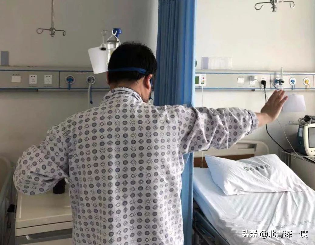 武汉最早感染医生之一:连续工作18小时后于1月5日生病,高烧9天才确诊,两次转院在ICU12天仍未痊愈