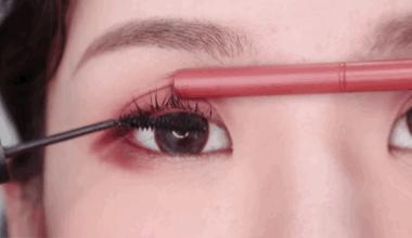 吴谨言迪丽热巴对比惨烈，热巴年纪更小却因这个bug显老10岁？