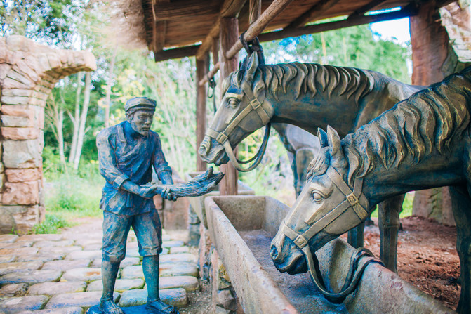 昆明西双版纳沿途的景点有哪些,昆明至西双版纳沿途旅游景点
