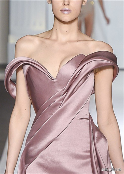 衣服裁剪制作女,服装立体裁剪稿子怎么做