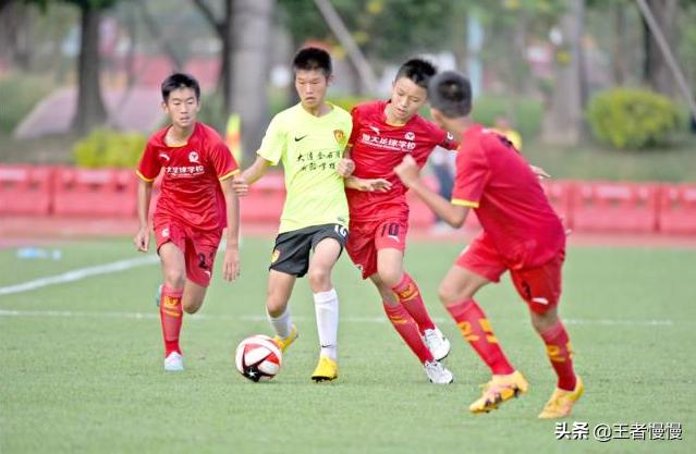 实况足球手游从零开始,实况足球手游出发