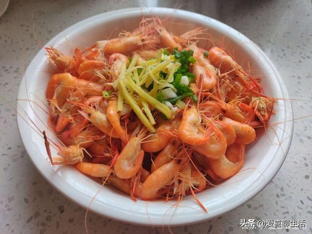 小河虾如何做才好吃,河虾这么做太好吃了