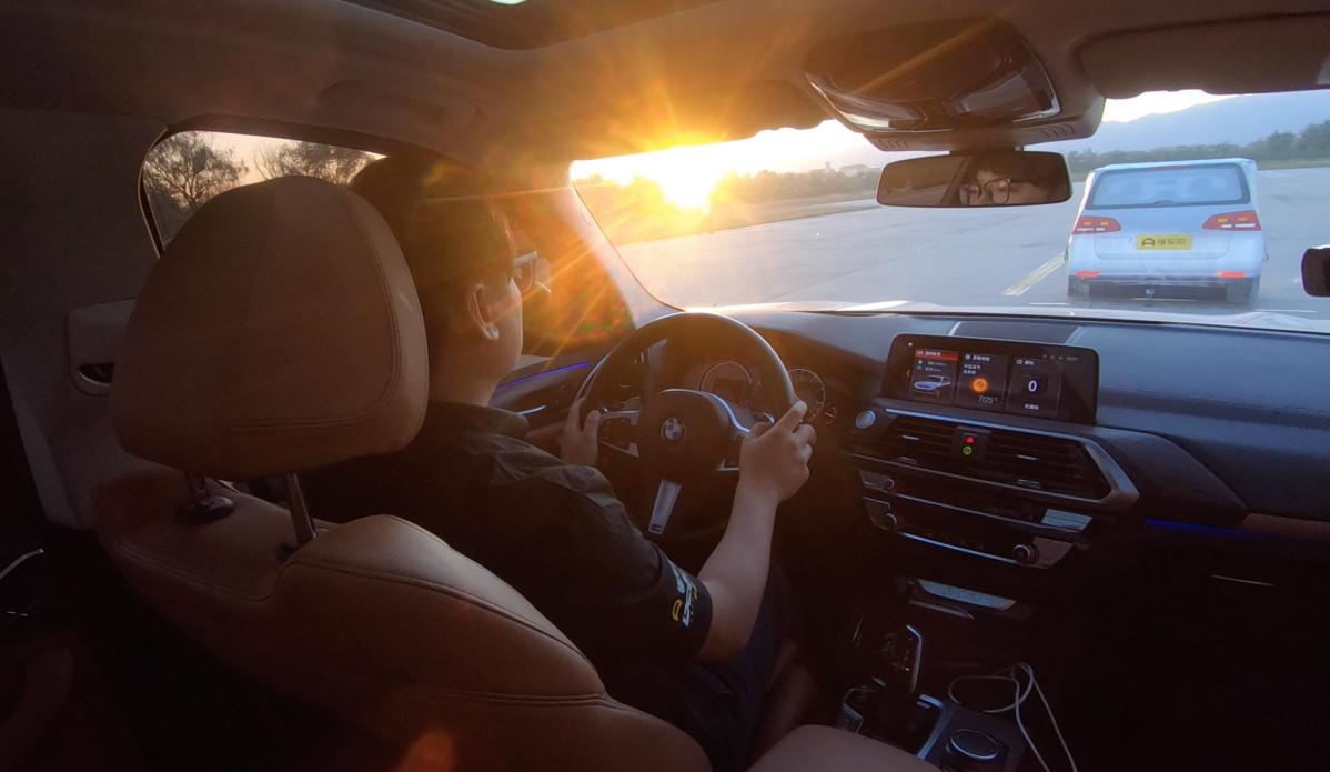 奔驰宝马奥迪一百万suv哪个更好,奔驰奥迪宝马suv到底选哪一款