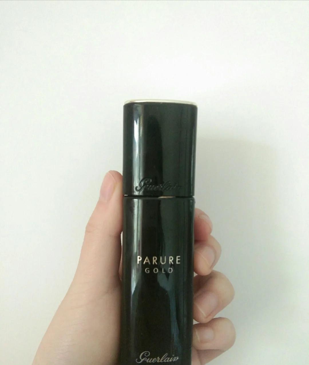 白皮肤适合阿玛尼哪款粉底液,干皮虫草和沁水粉底液测评