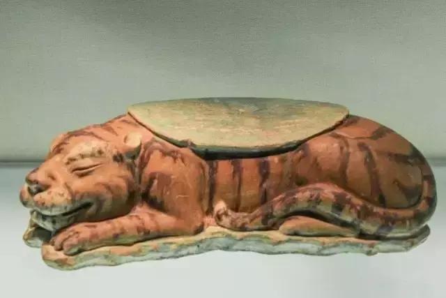 古代经典瓷枕,一枕清凉入梦来阅读