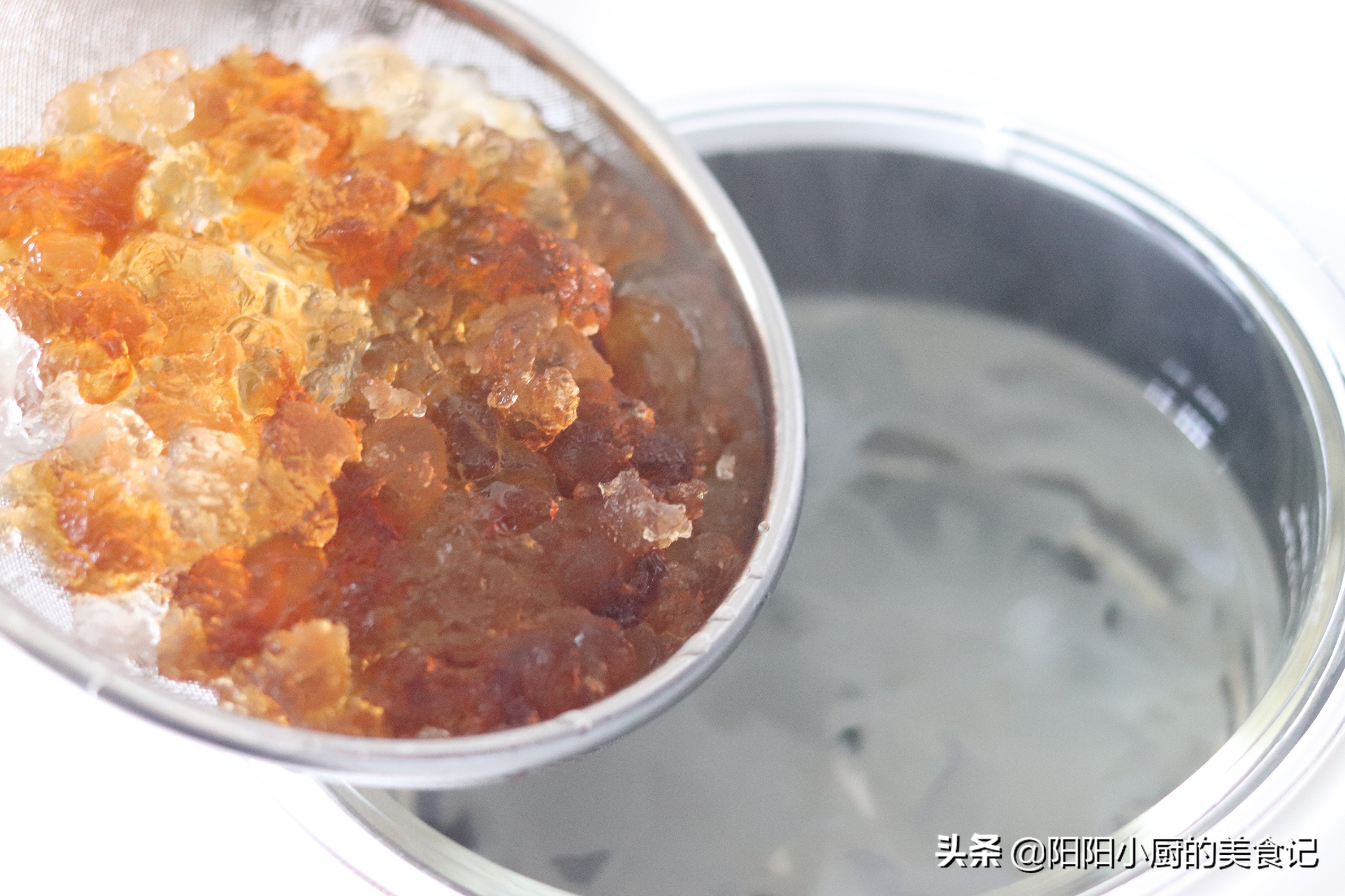 雪燕燕窝提取,雪燕是燕窝的平价代替品