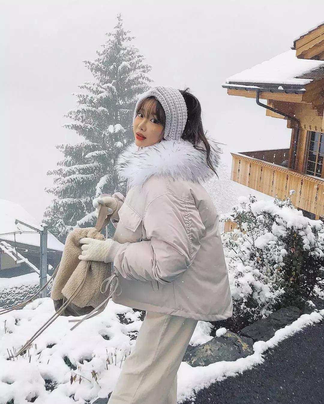 60-70岁高档奶奶装阔腿裤,最流行的奶奶裤人手必备一条