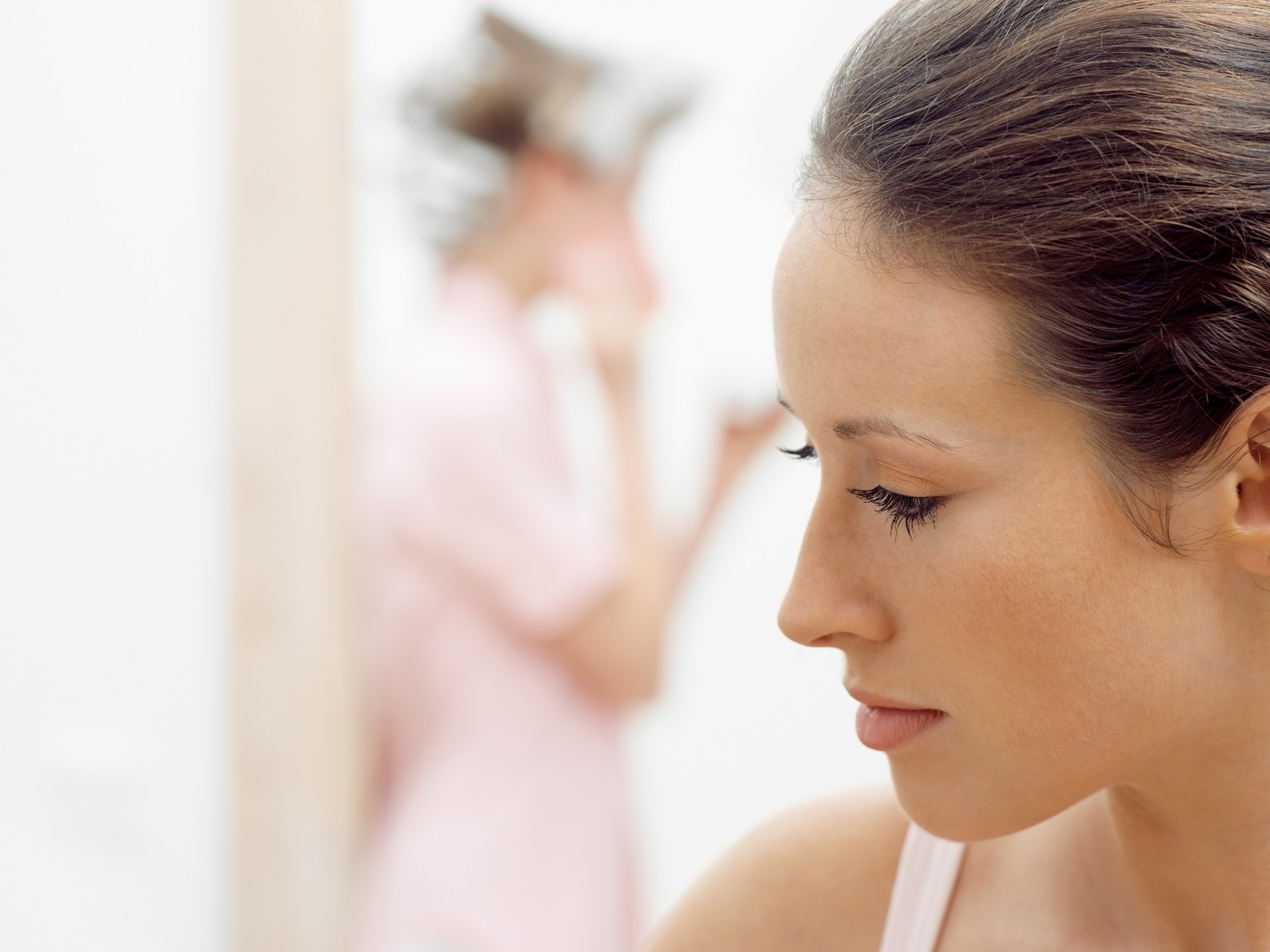 心理学:爱上一个男生,不要着急表白,有一个技巧能让他倒追你