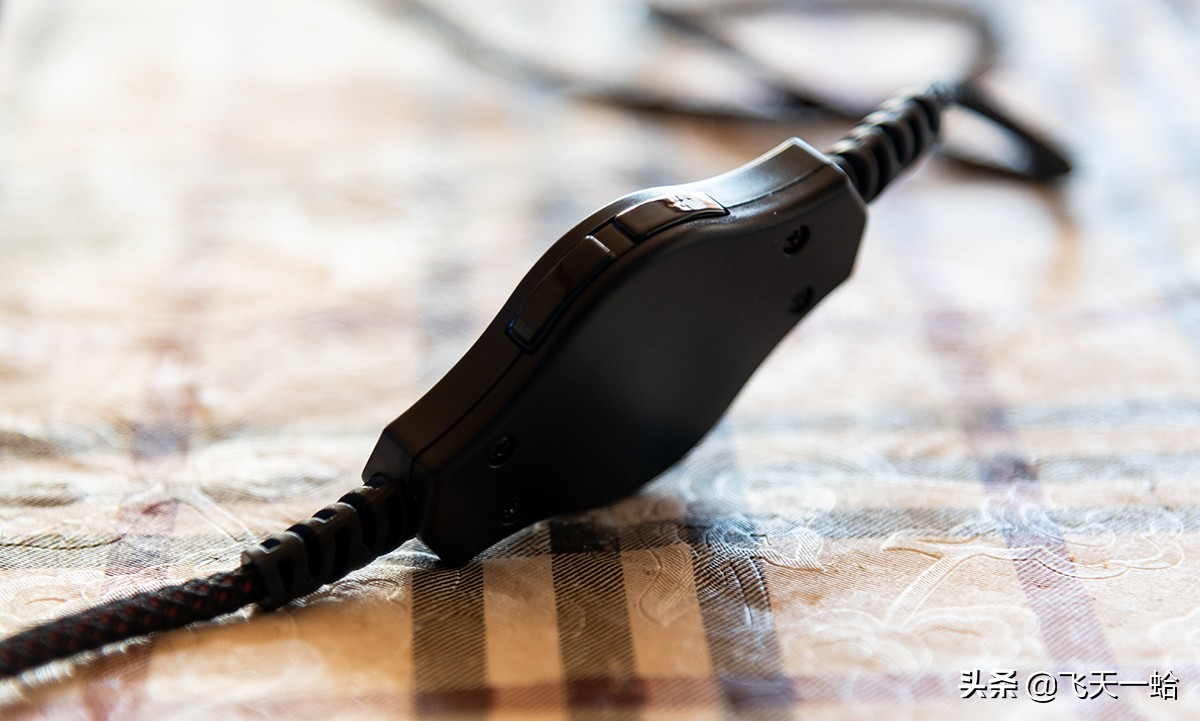 威刚固态xpg测试,威刚xpgs20有什么特点