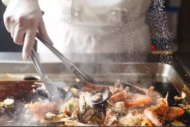 ¥799起/套-五一端午不加价！全家住金鸡湖畔酒店，吃海鲜大餐！