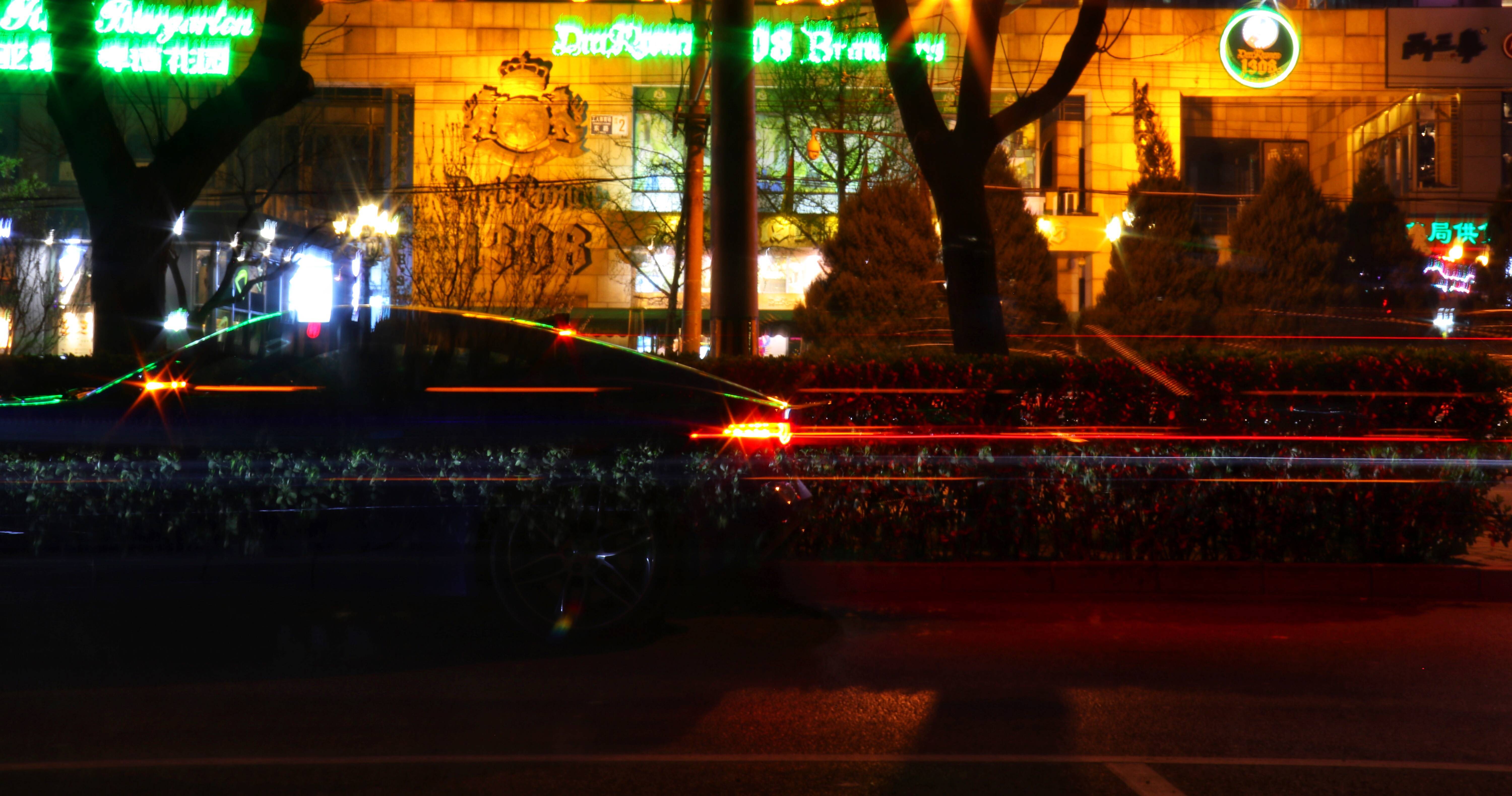 与“赫本”独享二人世界，焦点测试F-TYPE2.0T