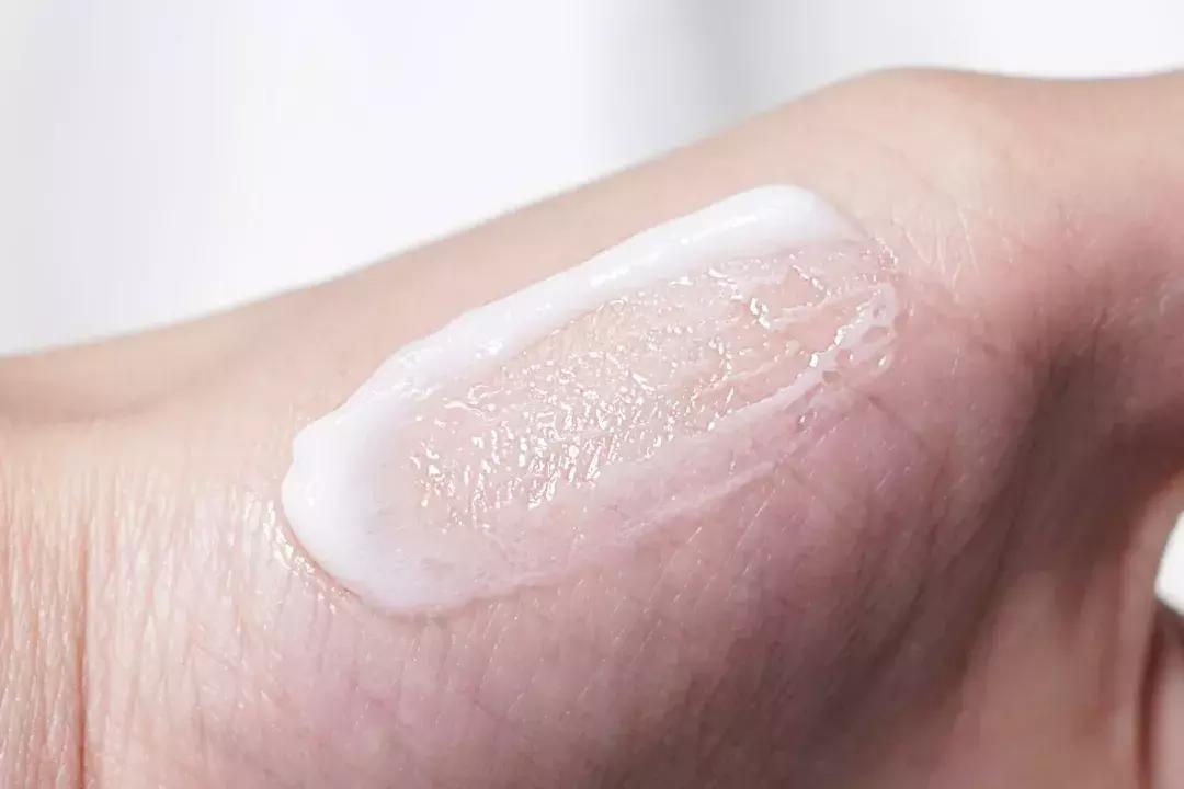 测评网红防晒霜哪款最好用,网红小白瓶防晒霜