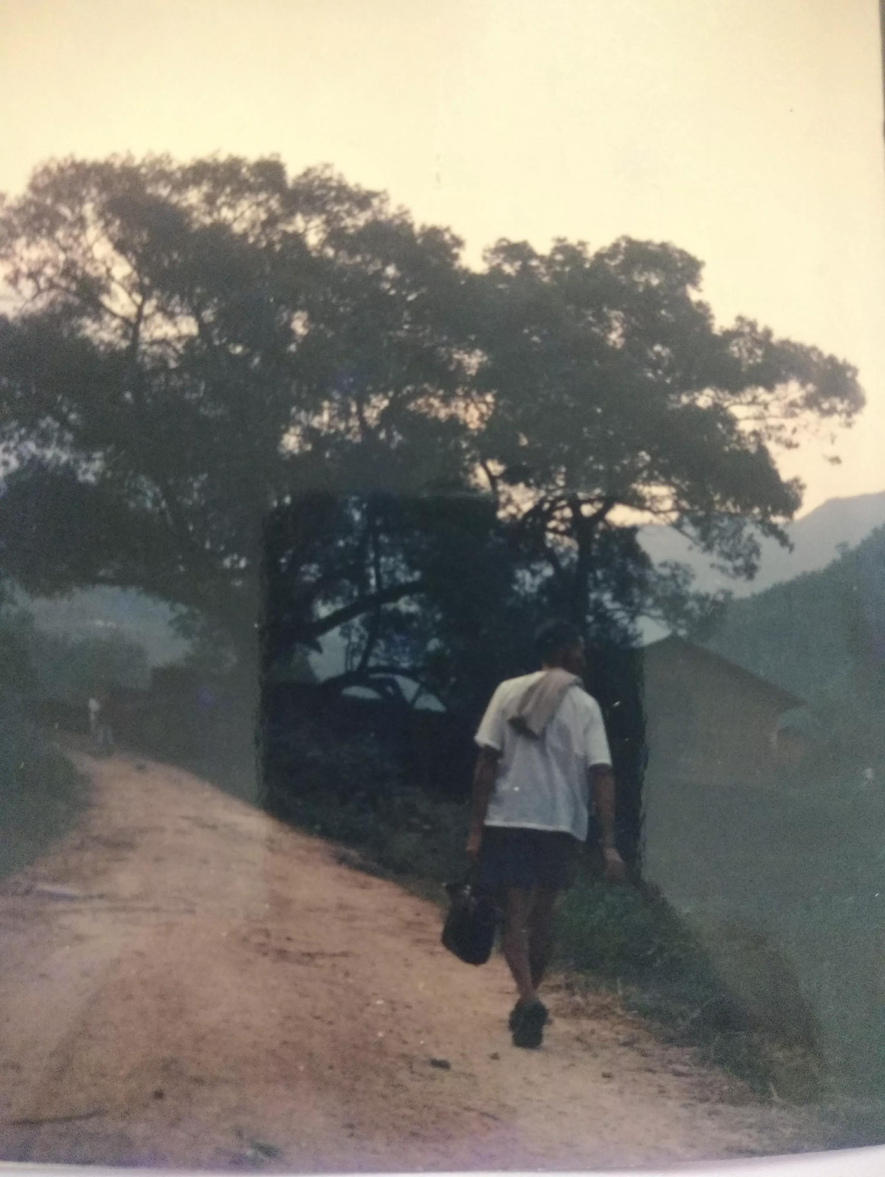 亲人离世世事无常,亲人过世人生苦短且行且珍惜