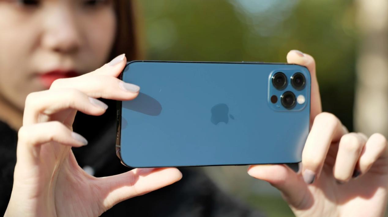 苹果12promax和oppofindx5pro,苹果手机千万不要买这几种颜色