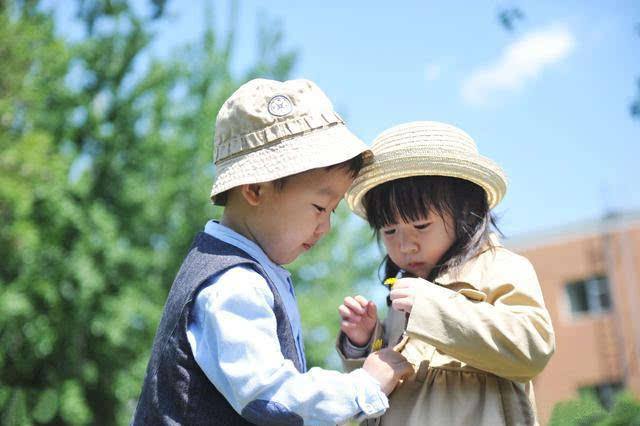 二胎生后如何对待大宝,二胎快出生了大宝怎么办