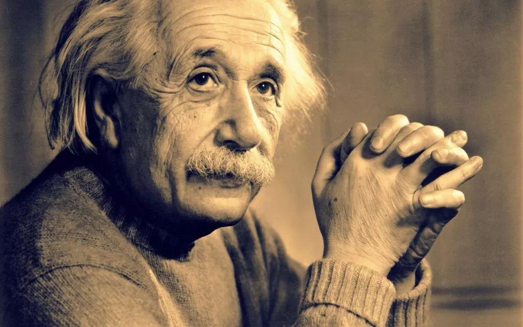 爱因斯坦一个真正成功的人,爱因斯坦成功的真正原因