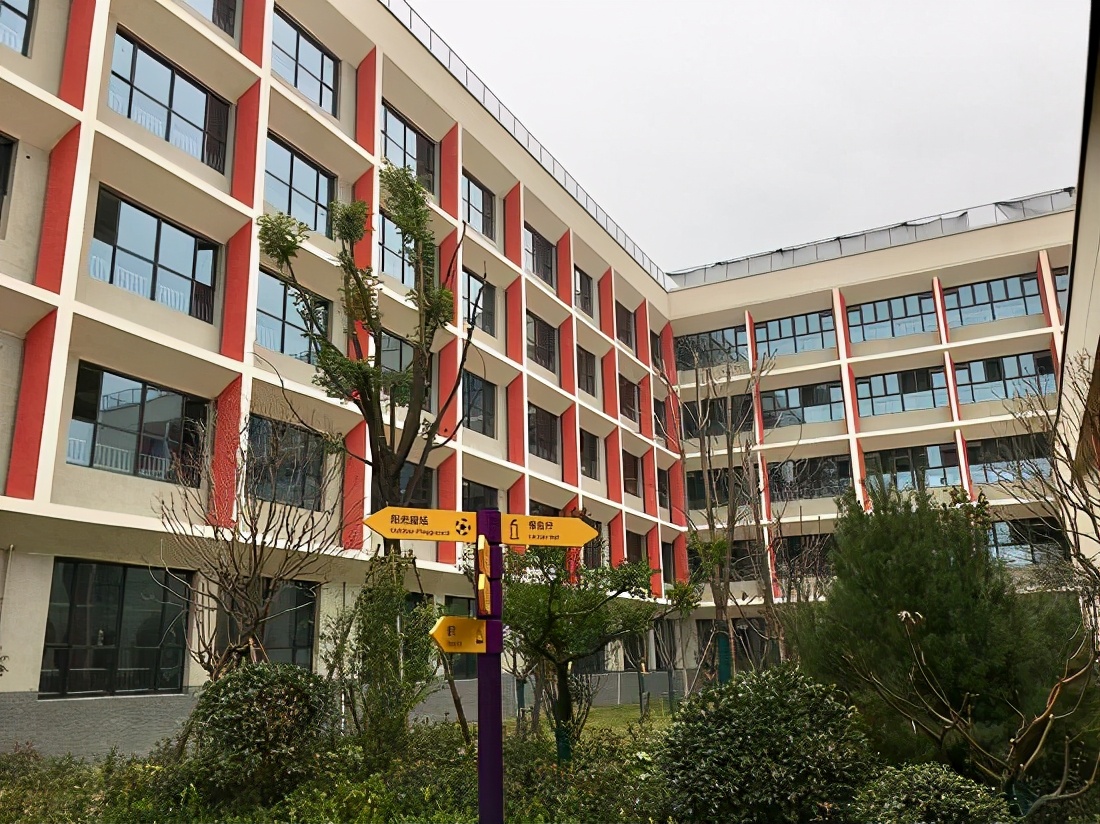 育以尚德，学为创新！高新第十六小学打造家门口的品质校园