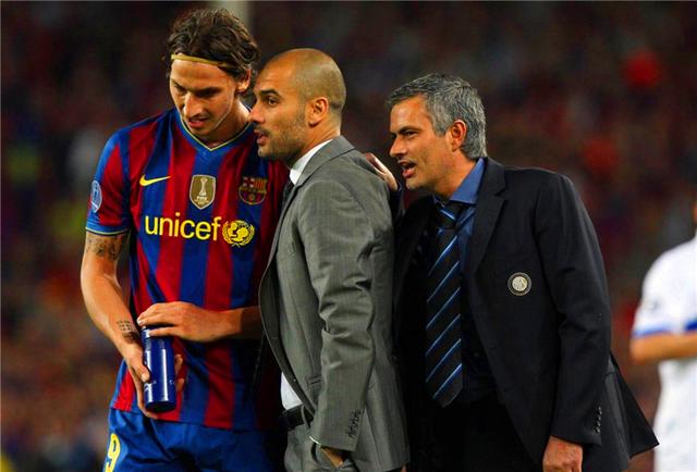 现代足球强调整体性,现代足球对个人的要求