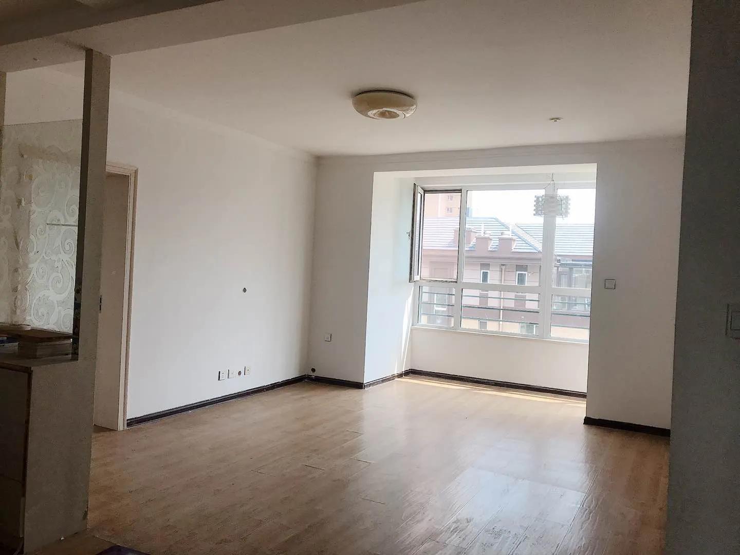 沈阳急出售一楼带院的房屋,沈阳自家房屋出售