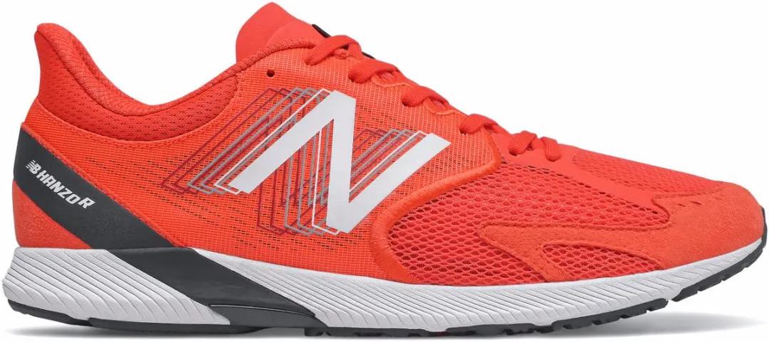 刘嘉玲穿运动鞋,54岁的刘嘉玲穿运动装登山