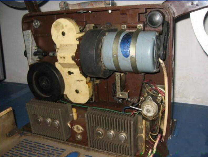 16mm长江胶片电影放映机,南京长江16毫米胶片电影放映机
