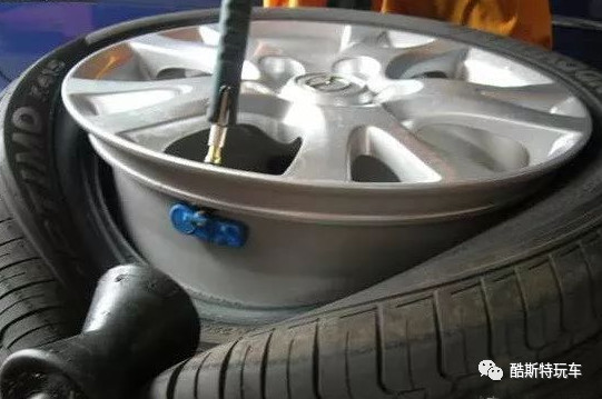 真空轮胎气门嘴多久更换,轮胎气门嘴老化怎么办