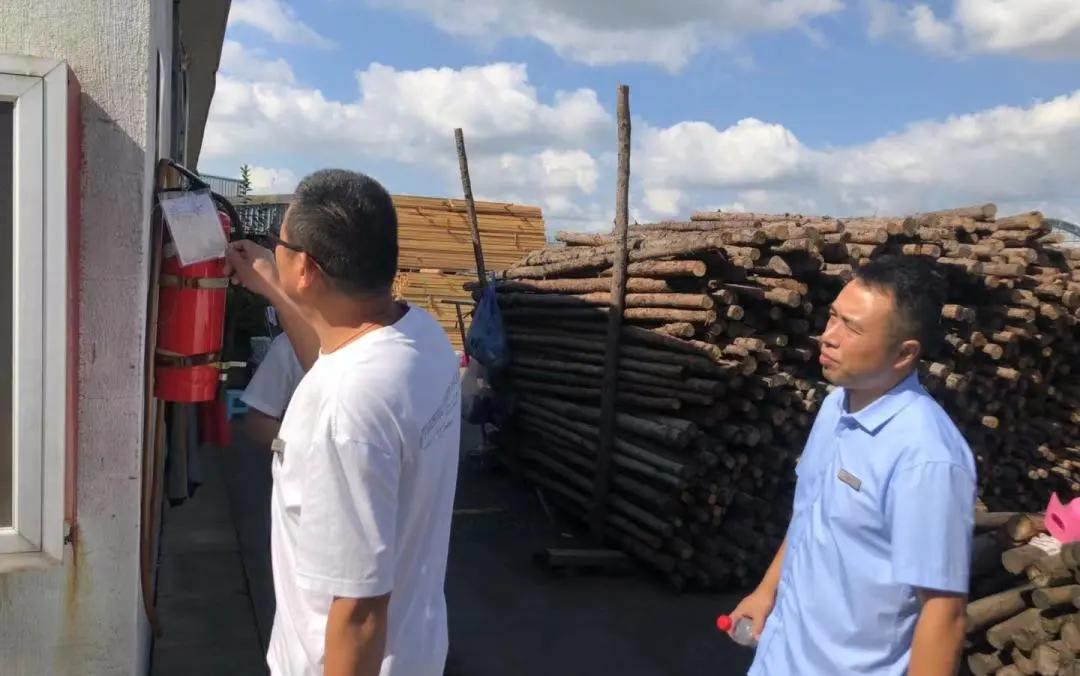 共创文明城市手抄报,共创文明城市简单绘画