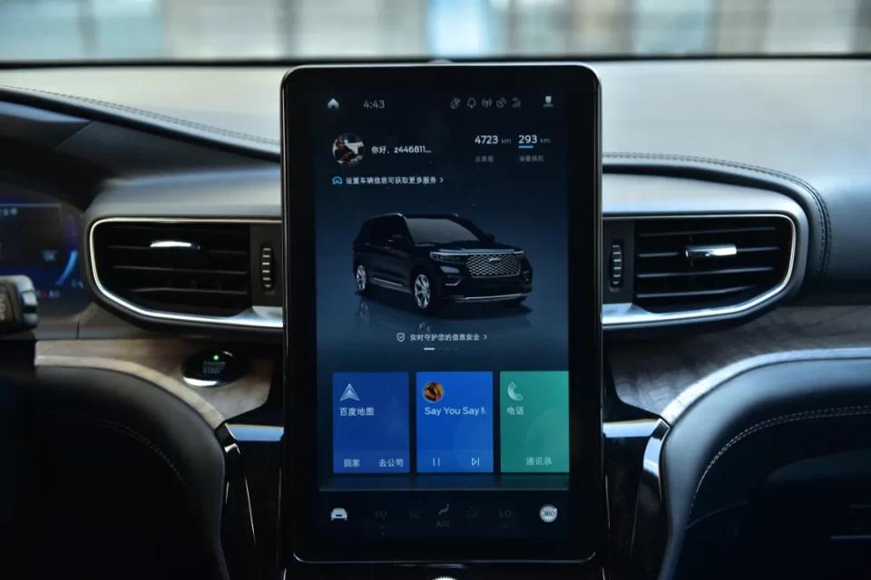 穿越过格尔木的盐湖我感受到了福特探险者的“硬气”