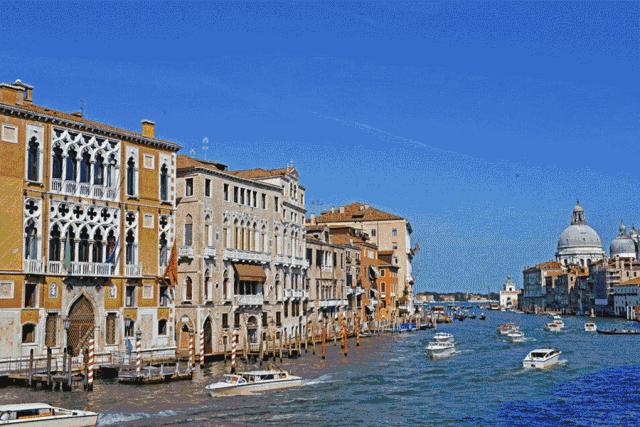 我们中奖绝缘体从不认输！向着10w专属大礼！冲鸭~