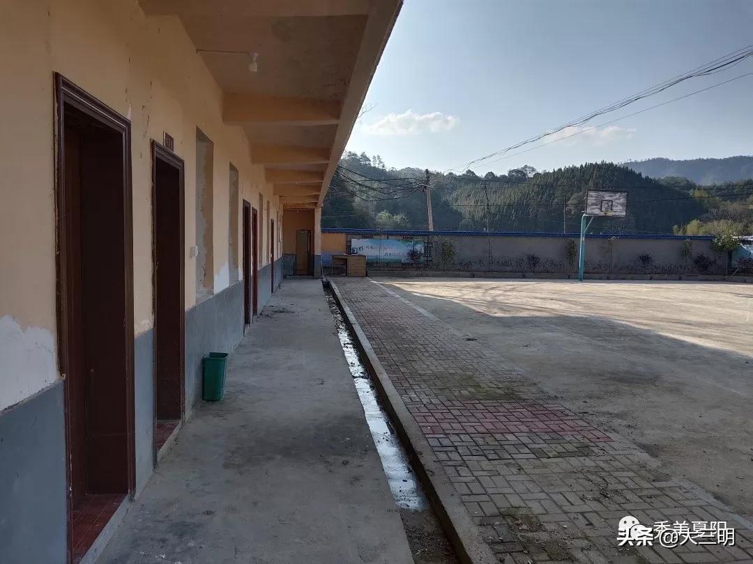 灾后城房重建工作情况汇报,乡政府灾后重建情况汇报