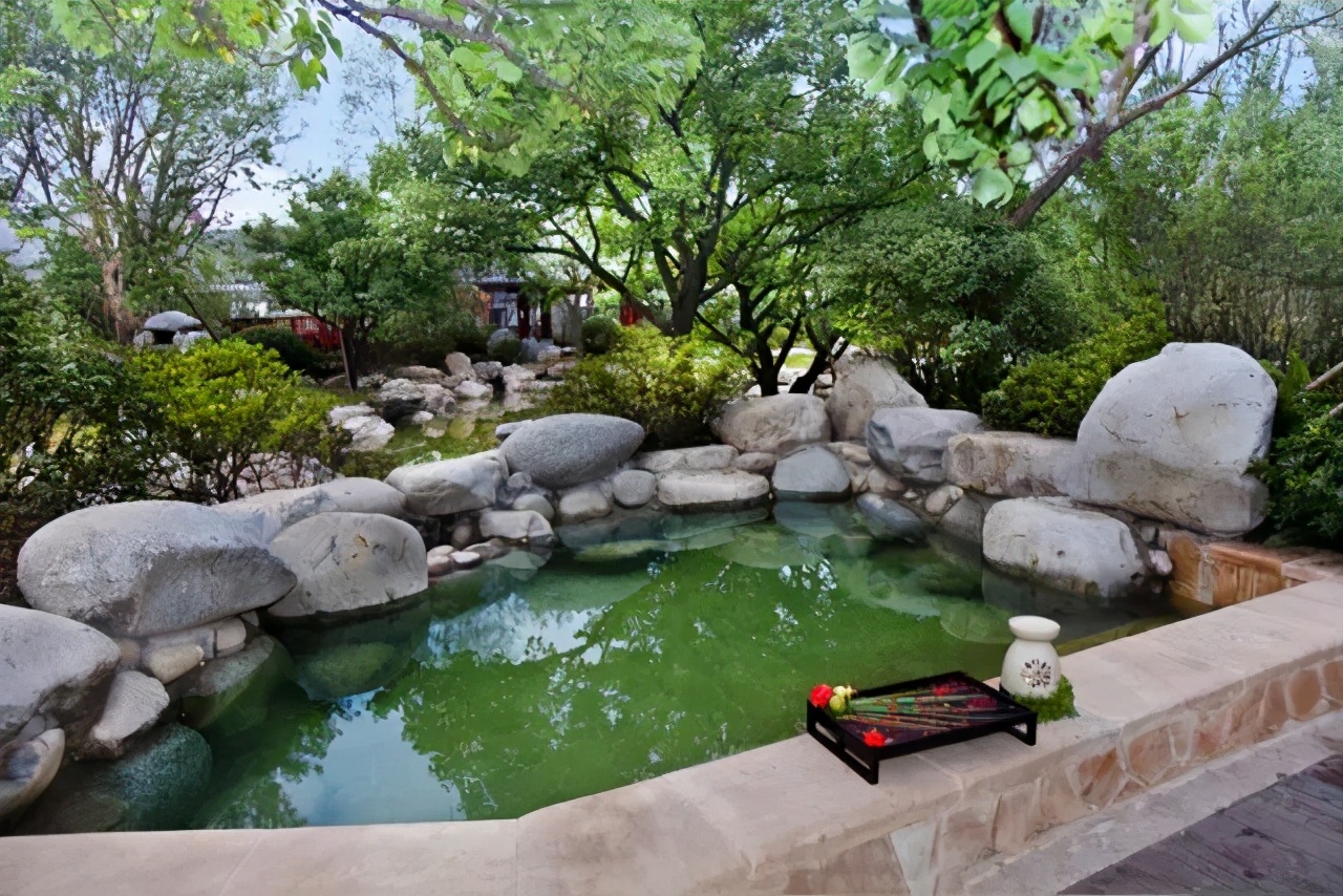 这五个温泉胜地值得一去,西安十大顶级温泉排名