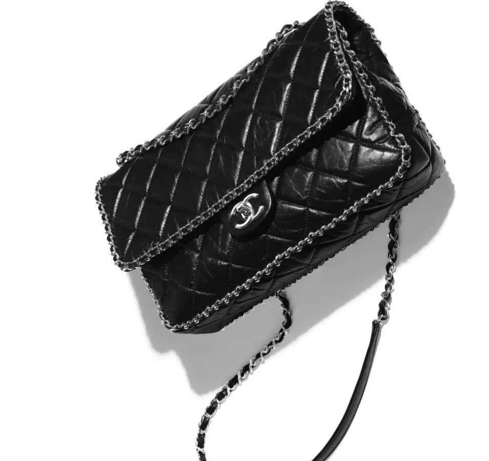 追了《爱的迫降》这么久，我终于看到一只想买的包了