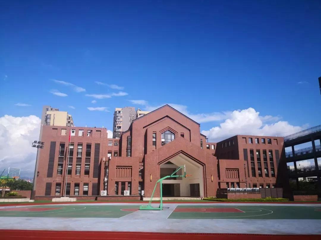 福州格致中学保福校区在哪个位置,福州格致中学保福校区图片大全