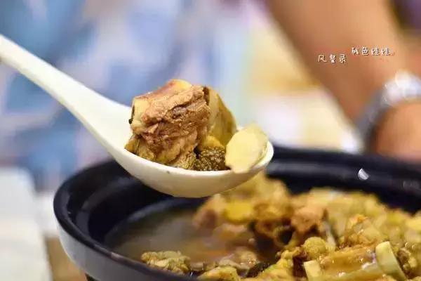 閫告湀鍥介檯浼氭墍,閫告湀鏈堝瓙涓績鑱婂煄