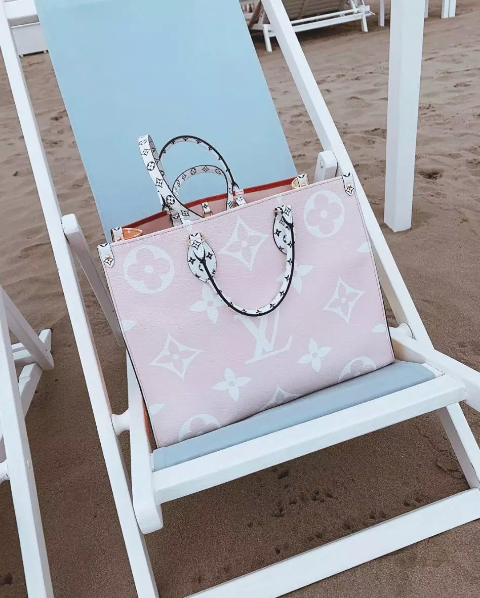 今年最流行最实用最能装的包包……竟然是购物袋？