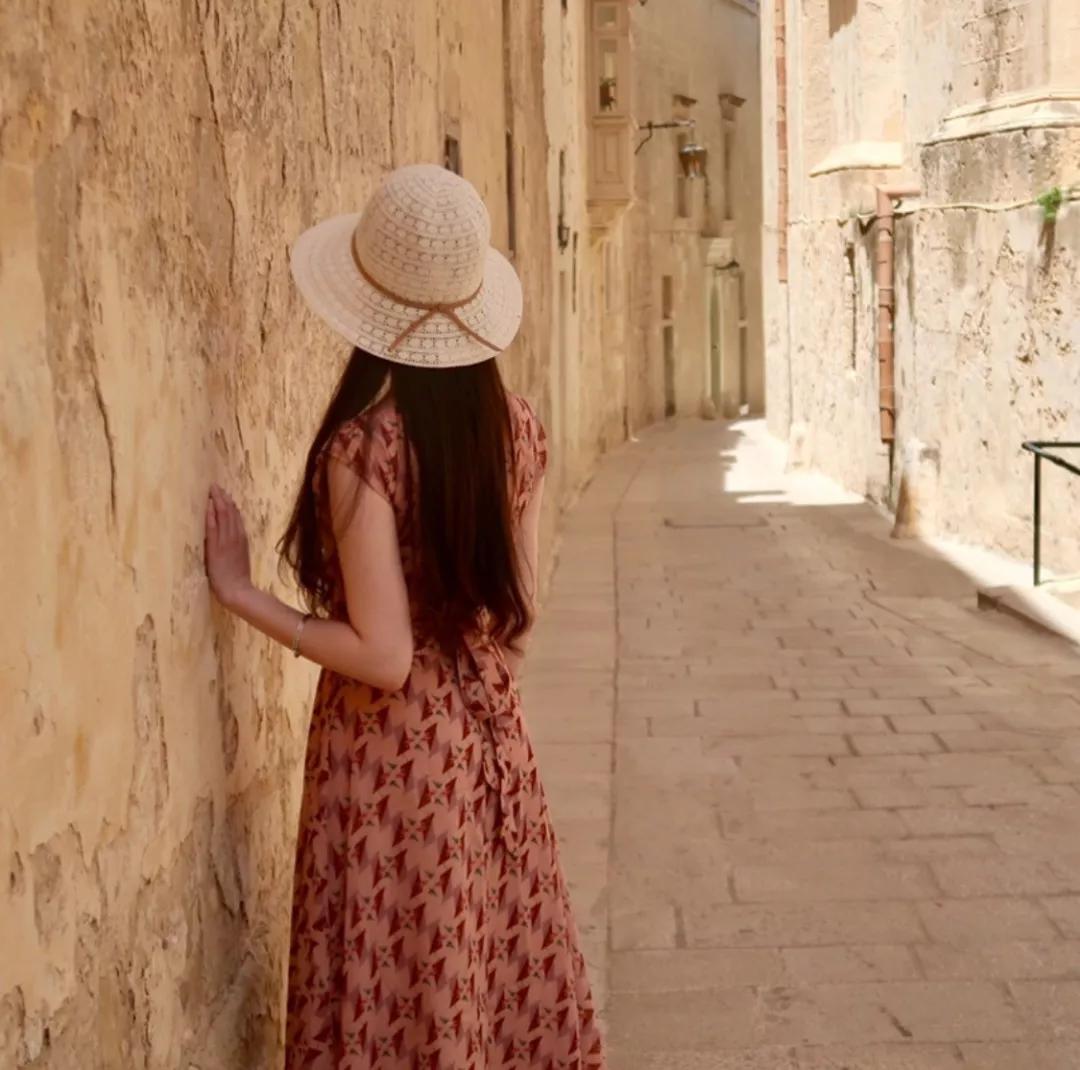 2020年「小众国家旅游指南」欧洲国家的物价，比东南亚还便宜