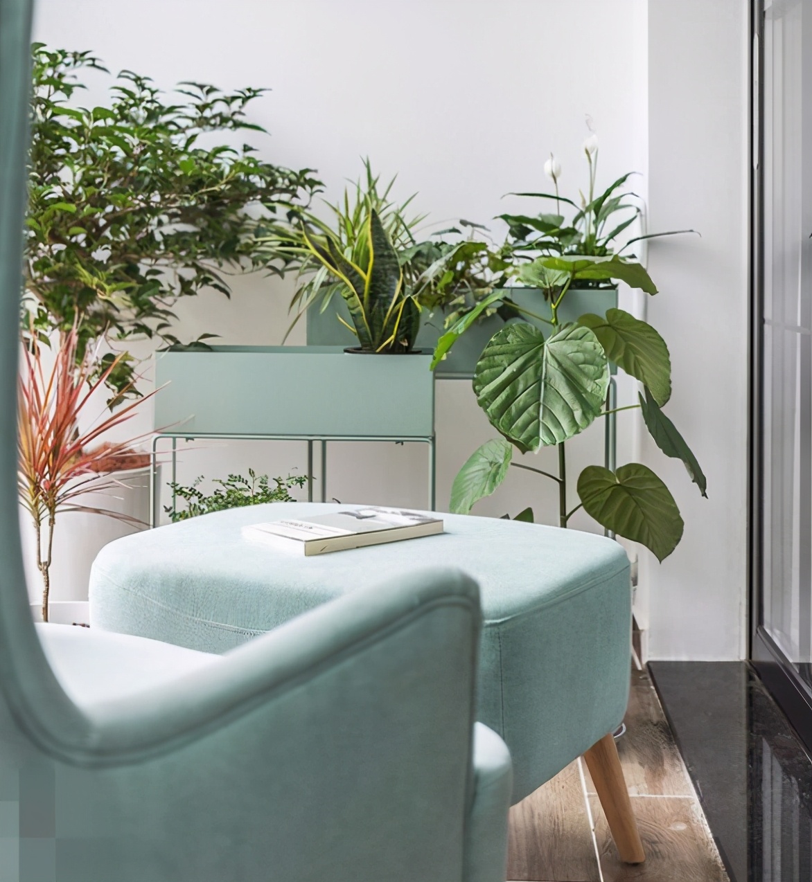 130平客厅才5.7米横厅设计,30平阳台客厅餐厅一体设计