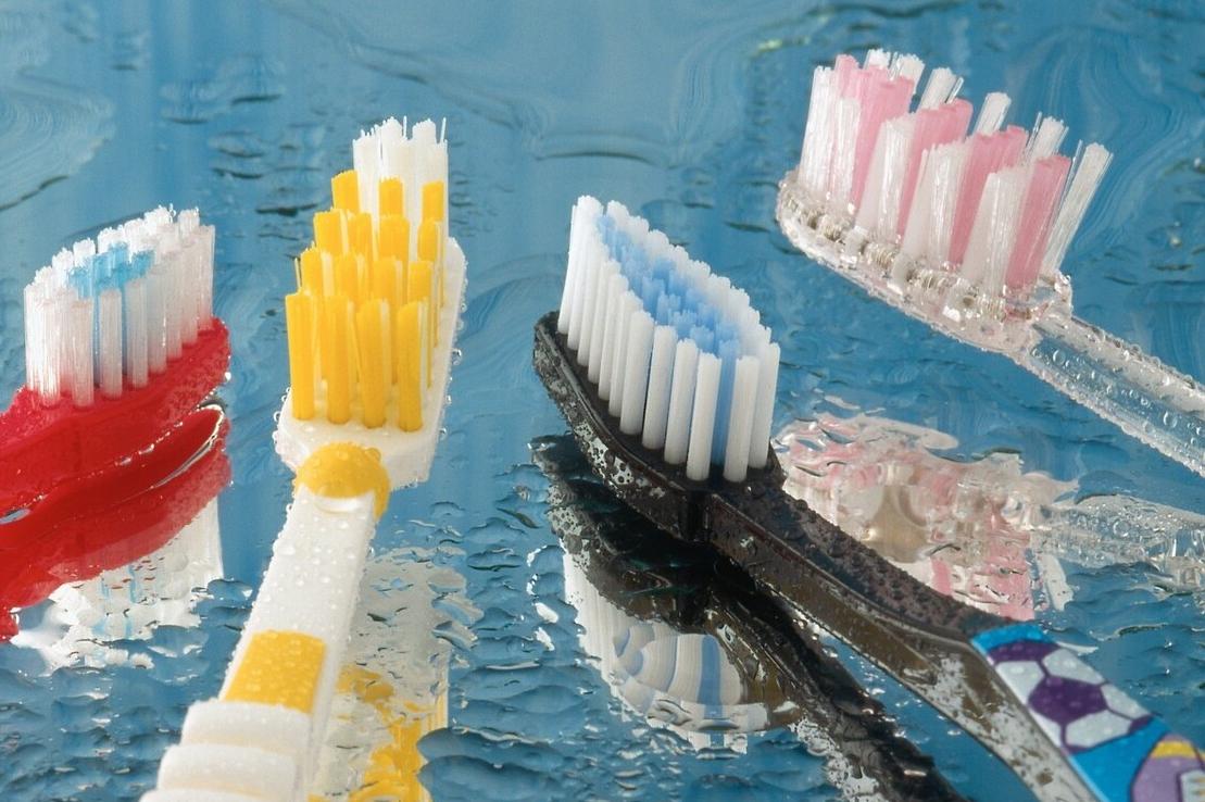 怕吃怕凉怕热需要使用哪种牙膏,怕凉怕热怕酸的牙用什么牙膏最好