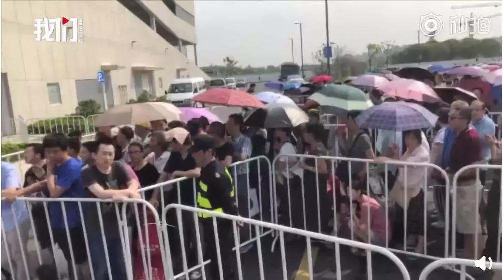 costco苏州店开业有人凌晨3点排队,costco在中国开店火爆异常的原因