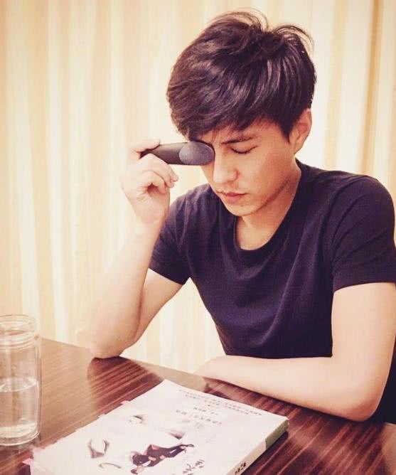 靳东老干部暖心守护,靳东老干部宠妻狂魔