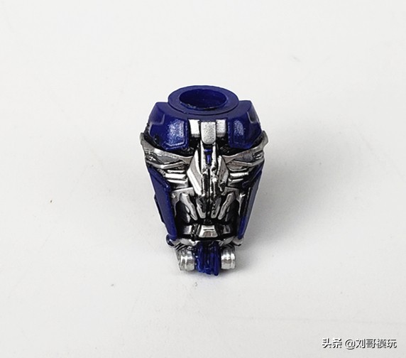 擎天柱玩具最还原,最还原电影的擎天柱玩具