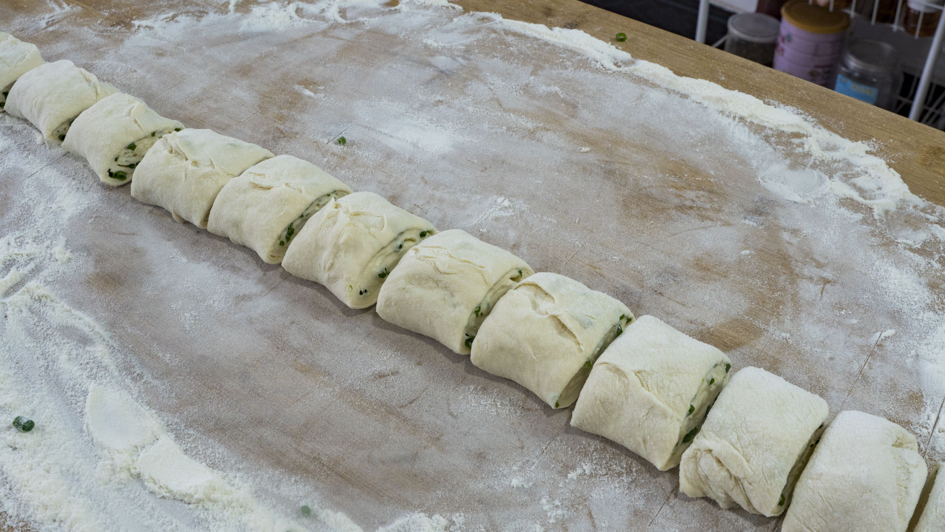 12种饼的做法，每一种都超好吃，学会后在家做，比买得更香更实惠