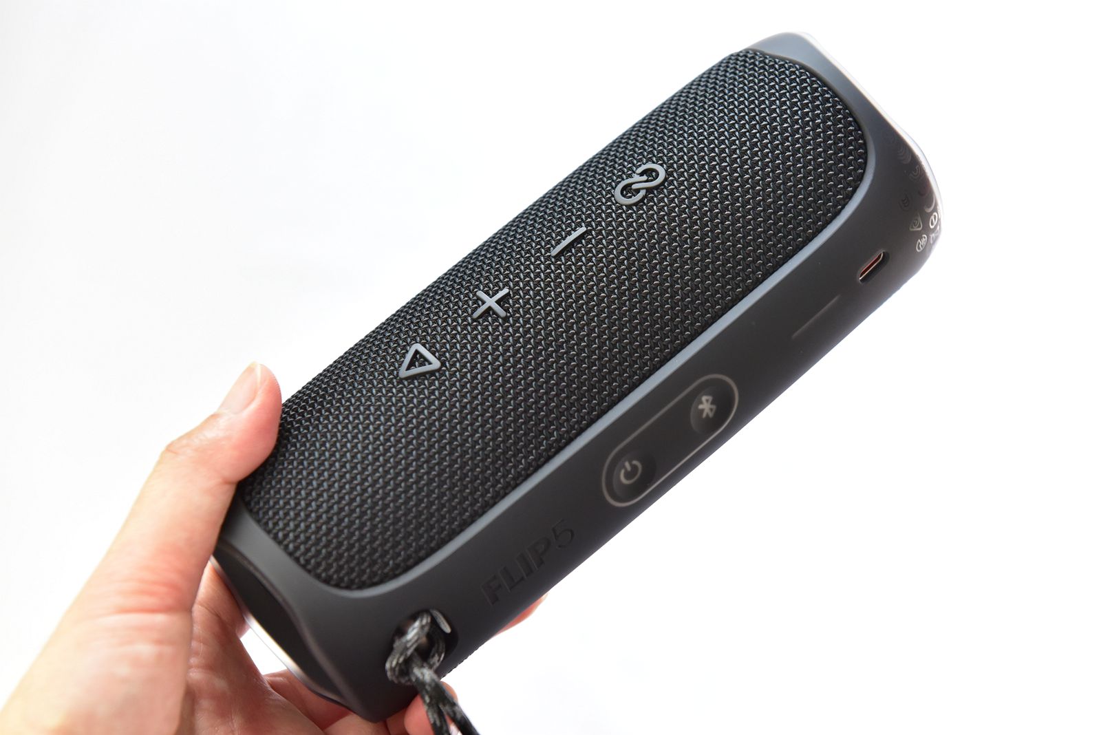 拼多多上jbl蓝牙音箱靠谱吗,jblflip5蓝牙音箱评测