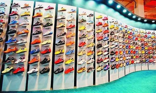 德尔惠运动鞋,德尔惠反季