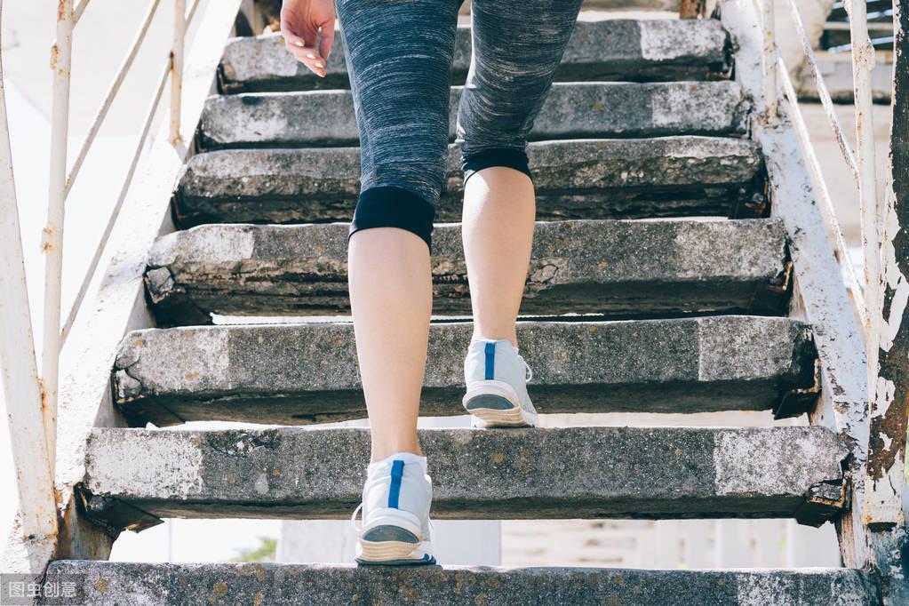 膝盖附近疼是髌骨软化症引起的吗,髌骨膝前疼痛综合症