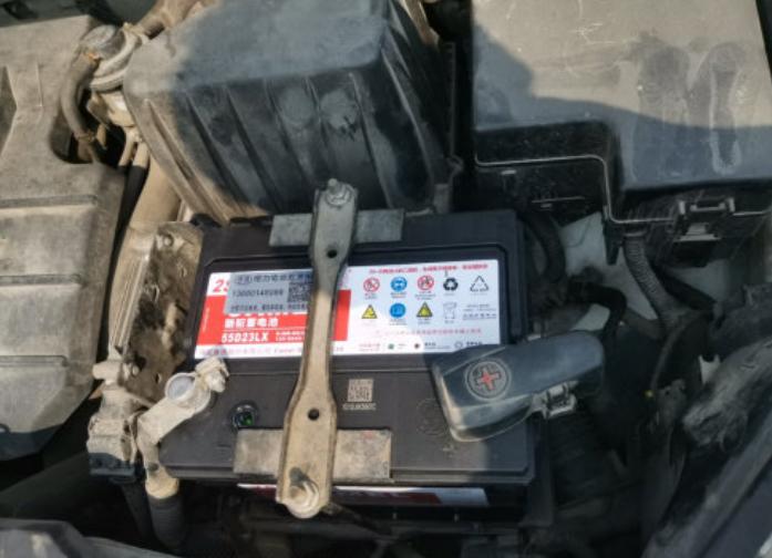 大众骆驼换蓄电池,更换骆驼汽车蓄电池