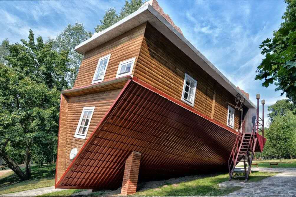 倒立空间体验馆潮玩体验,爱丽小屋法式玫瑰