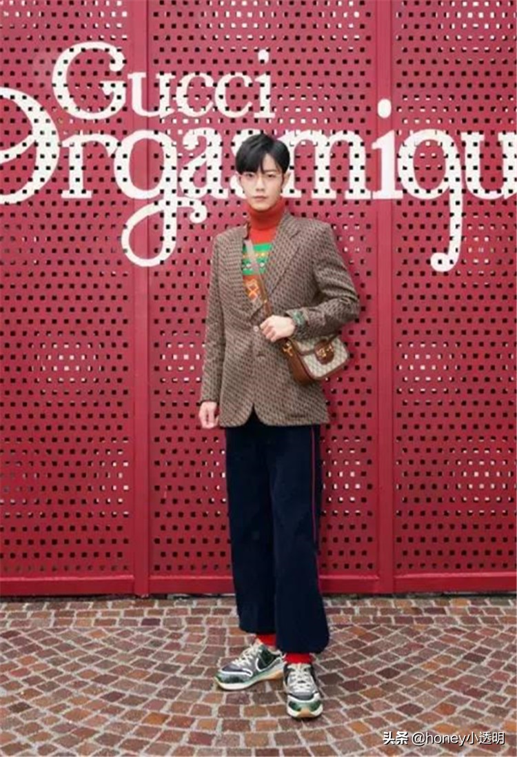 肖战2019年同款鞋,肖战脚上的鞋