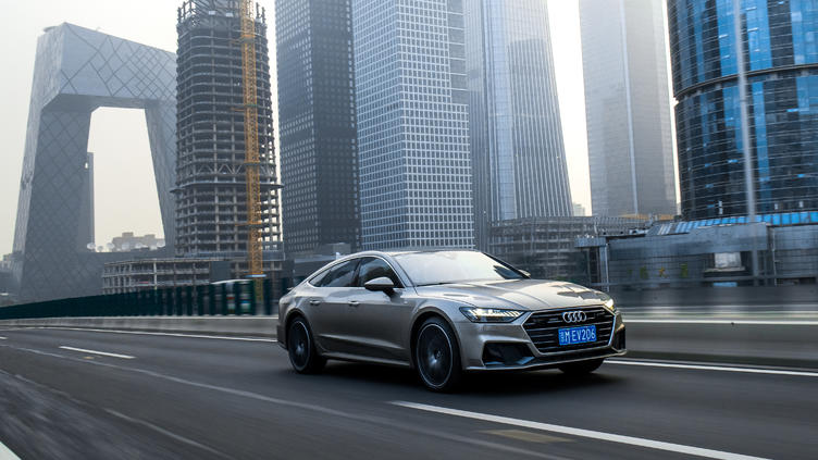 优雅的绅士全新奥迪a7海外实拍,新一代奥迪a7试驾