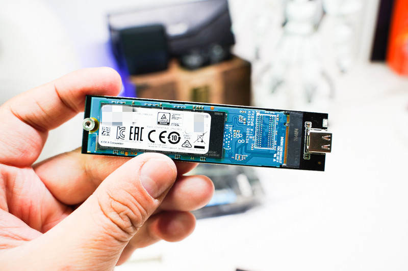 旧硬盘秒变称手小工具!优越者M.2高速移动硬盘盒评测